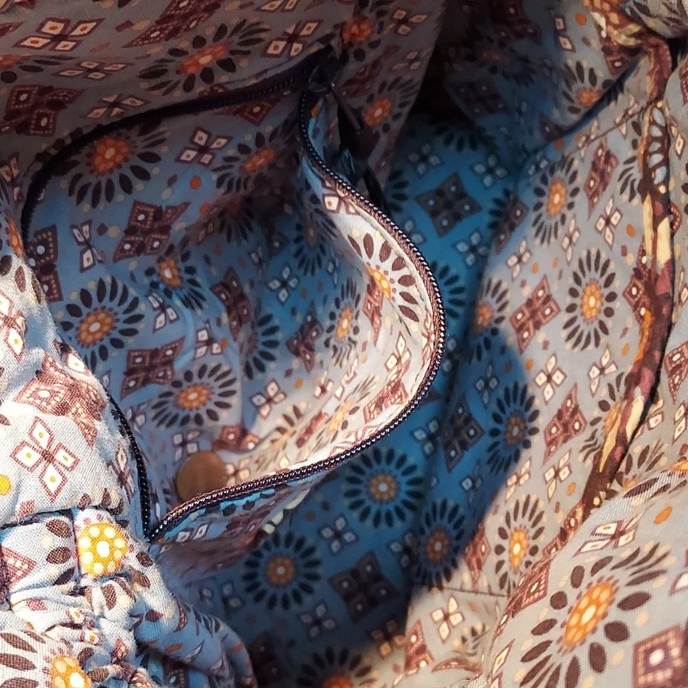 Vera Bradley Purse Canyon - Picture 6 of 7